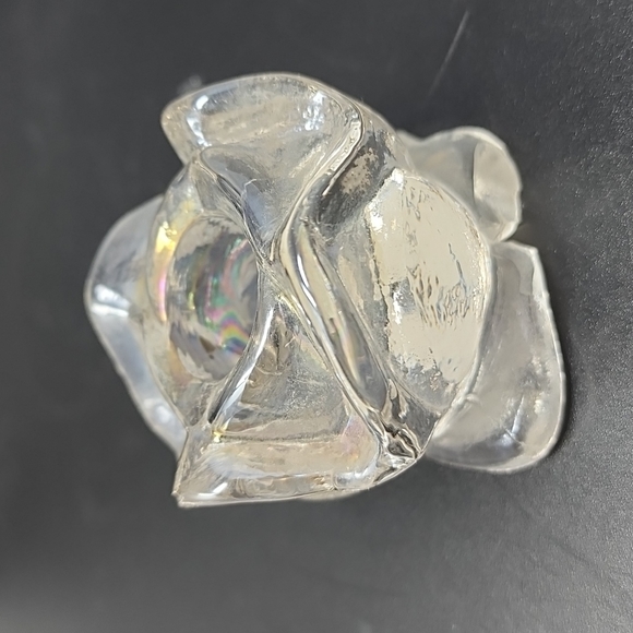 Iridescent Rose Shaped Gláss Candle Holder